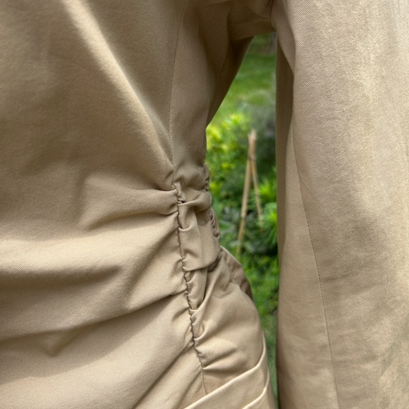 BIMBA Y LOLA JACKET (Spanish/Portuguese) Fashion Brand Size 38 Color Sand - Picture 3 of 12